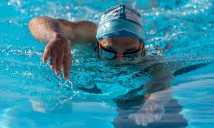 Conseils pour éviter le mal de mer en nageant en eau libre